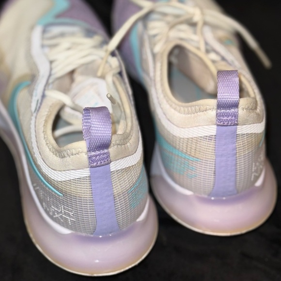 Nike Purple and Blue Athletic Shoes with Iridescent Design - Picture 6 of 12